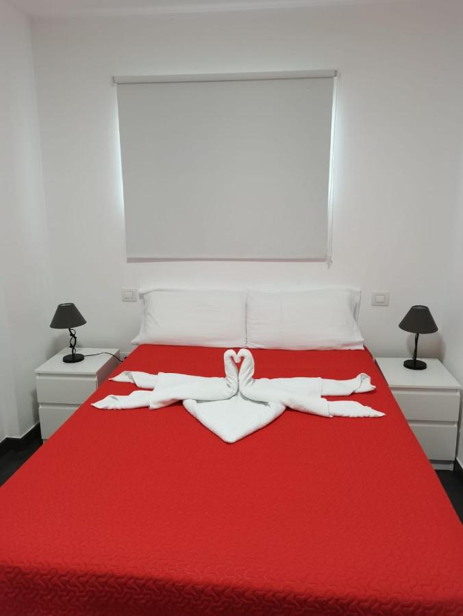 Apartament 5' Cc Yumbo San Bartolomé Екстериор снимка